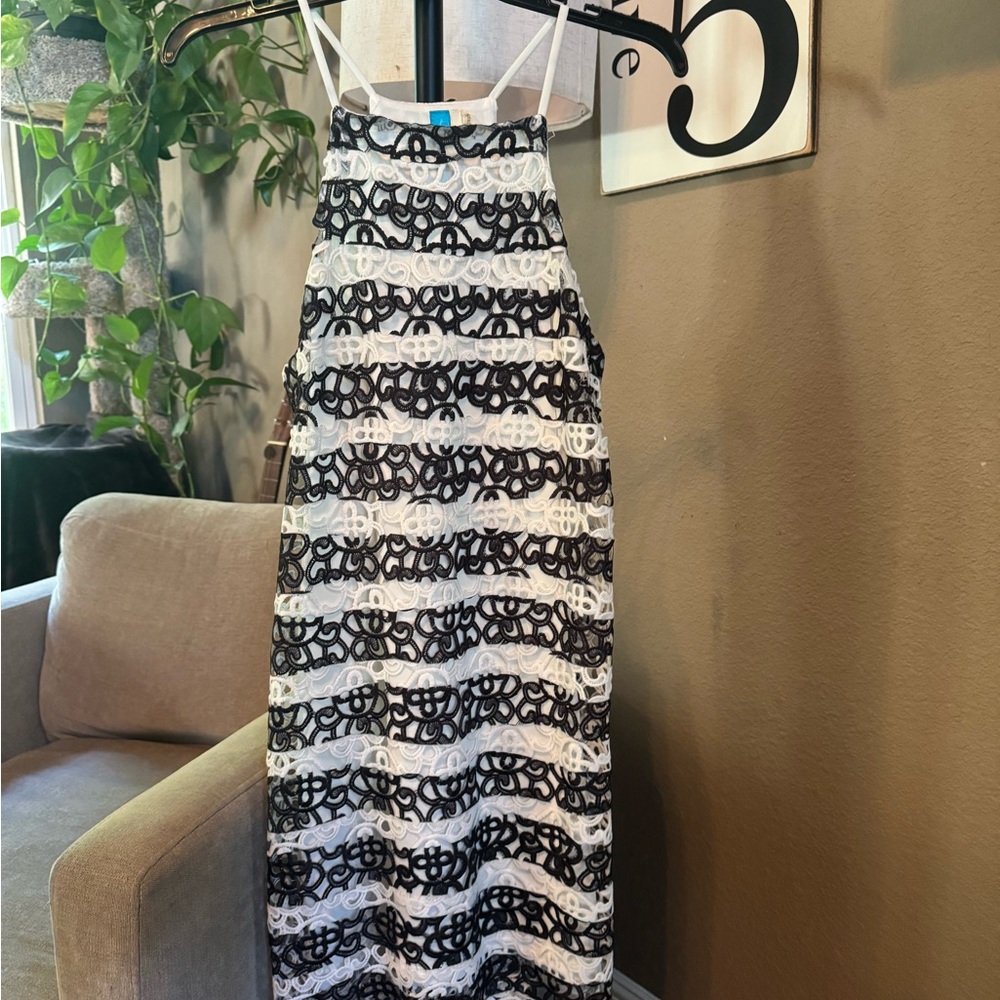 Like new condition Buttons dress